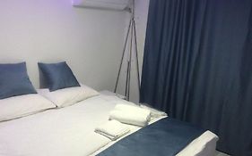 Garden Suit Hotel